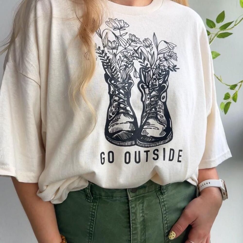 NWT 100% Cotton Women's Cream Printed Go Outside Graphic T-shirt